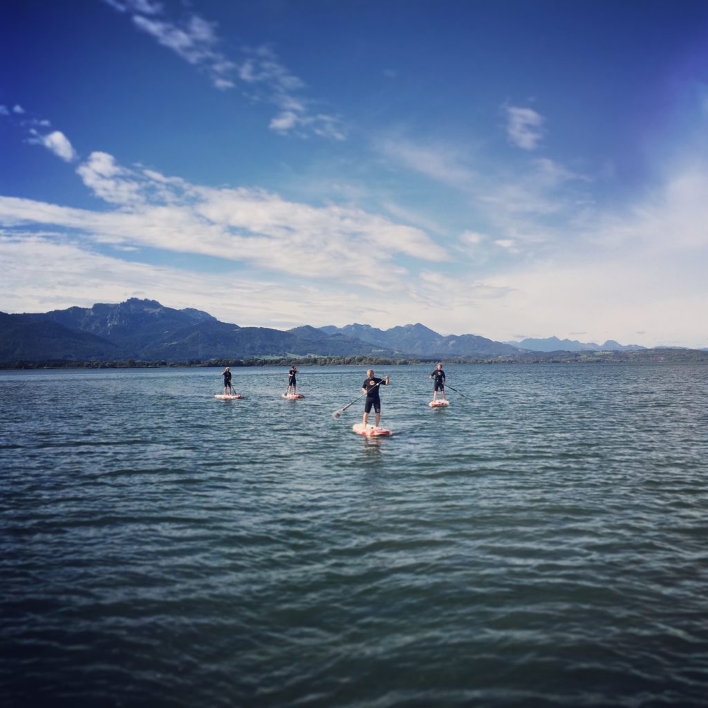 stand up paddle board tour