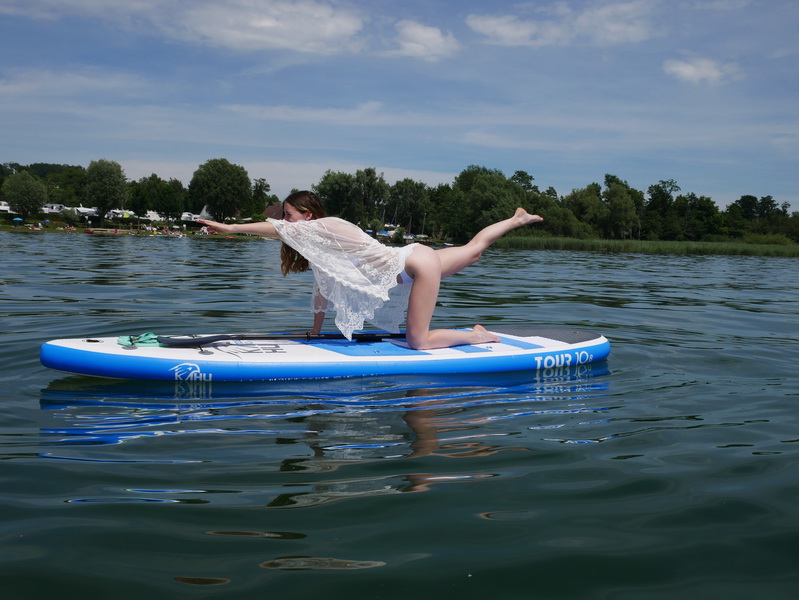 KAHU TOUR SUP Yoga